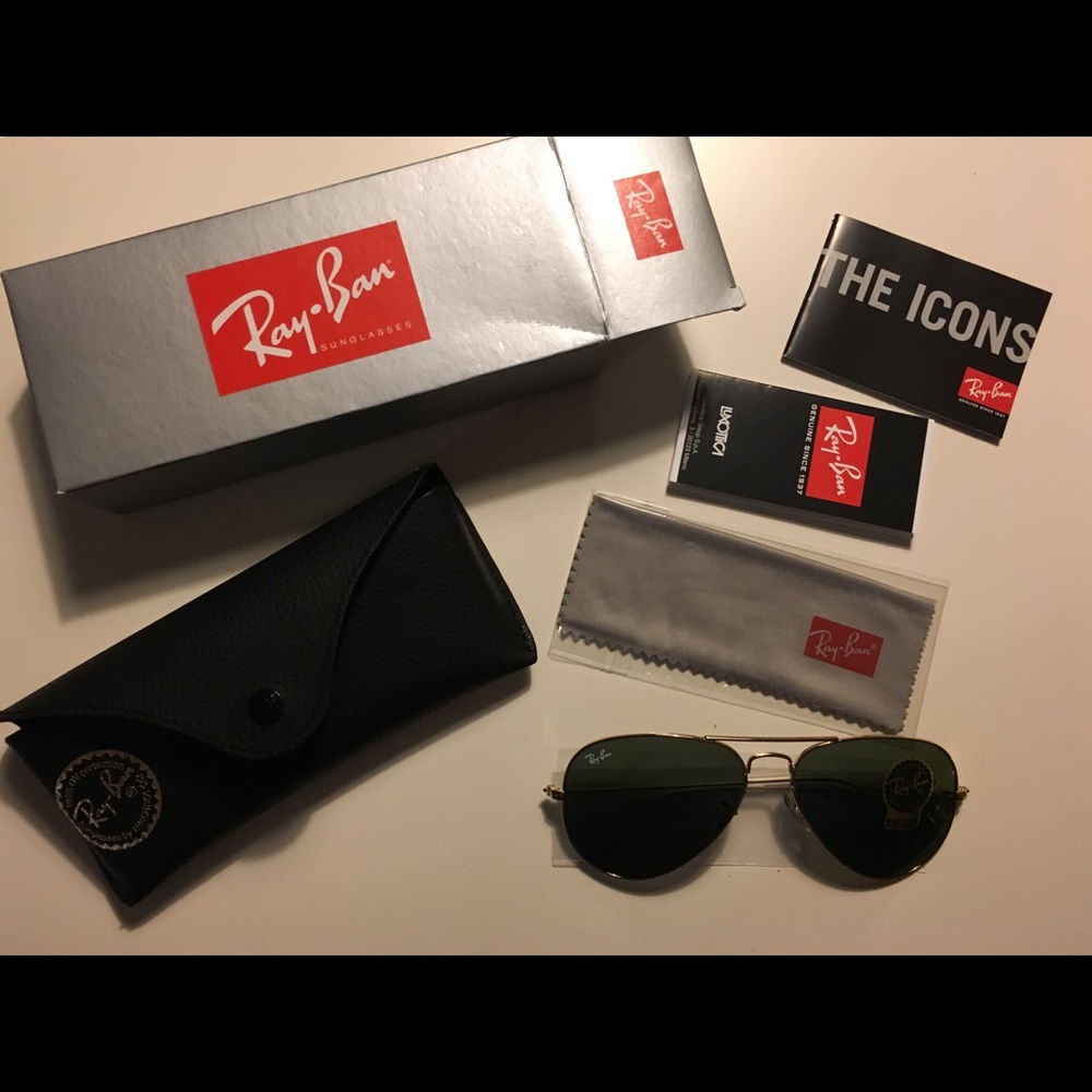 Ran Ban Aviator Classic Sunglasses